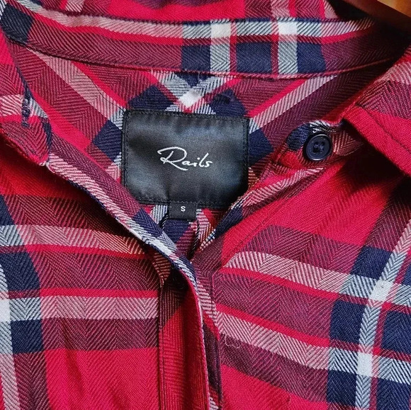 Rails Hunter Crimson Navy Button Up Plaid Shirt Size Small Women's - Picture 6 of 11